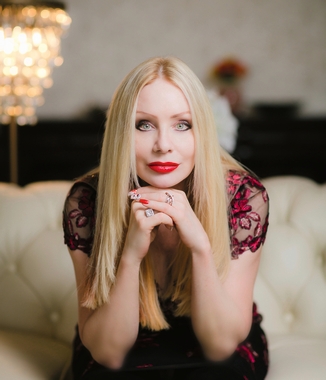 Karen Marie Moning Hachette UK